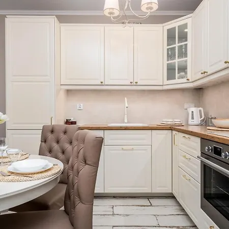 Nowe Odolany - Wola Business Center, Sun & Snow